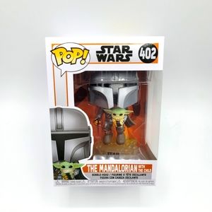 Funko The Mandalorian with The Child 402